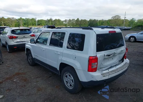2015 Jeep Patriot Sport из США, поврежденный, VIN 1C4NJPBB7FD372107